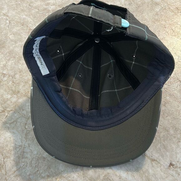 NIKE Ladies  Dri Fit Hat - Picture 4 of 5